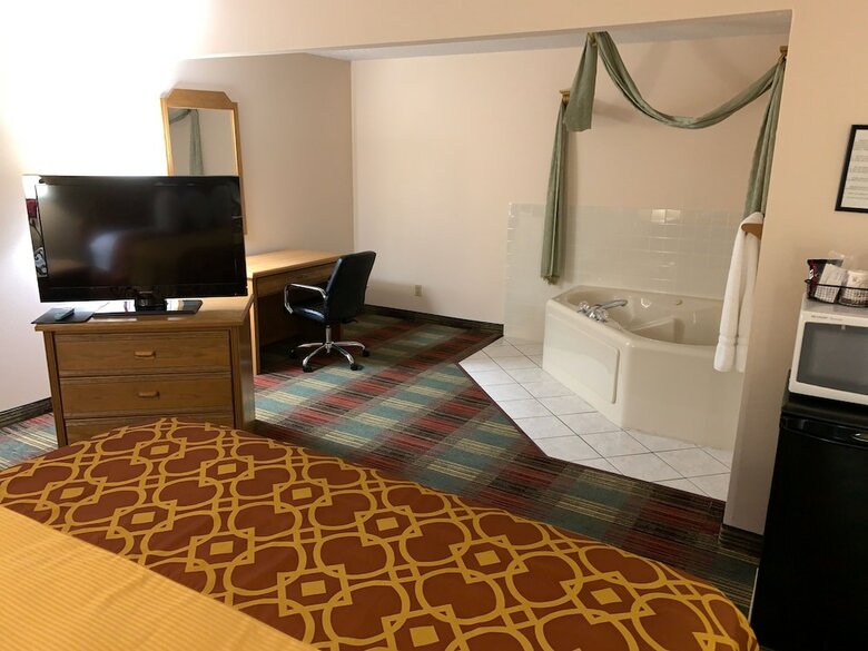 Motel Budgetinn & Suites