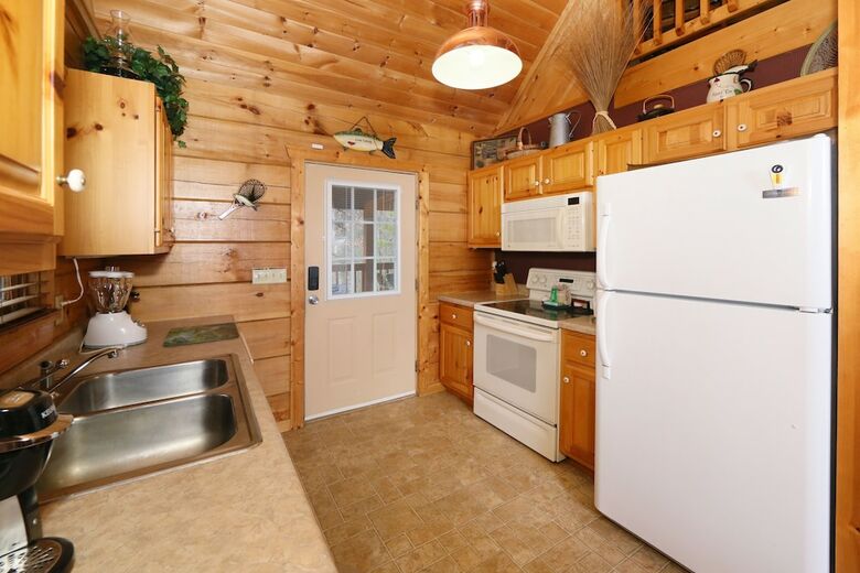 Tennessee Overlook - Two Bedroom Cabin