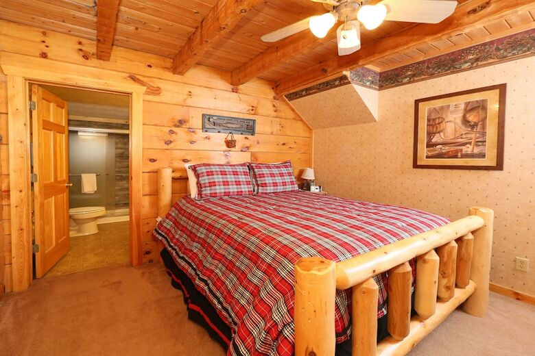 Tennessee Overlook - Two Bedroom Cabin