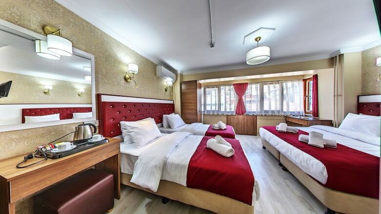 Hotel Cihangir Palace