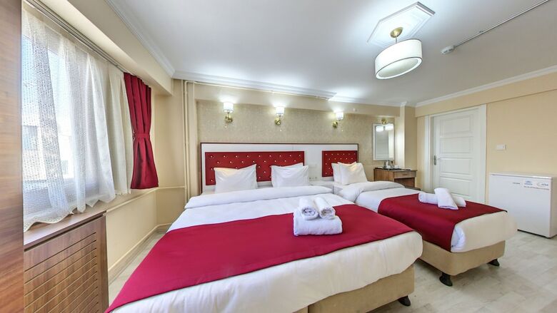 Hotel Cihangir Palace