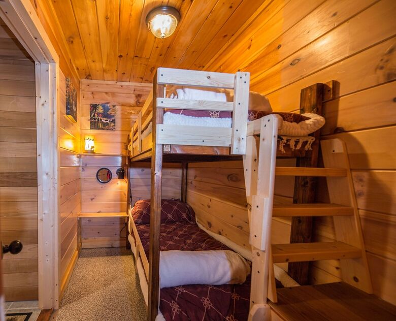 Psalm 2705 - Three Bedroom Cabin