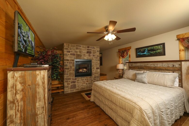 Misty Mountainside - Two Bedroom Chalet