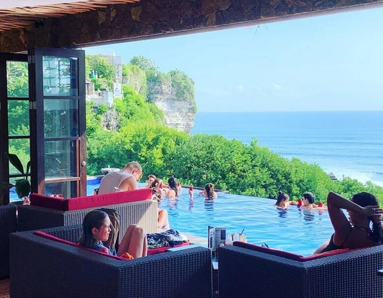 Bed & Breakfast Labomie Uluwatu