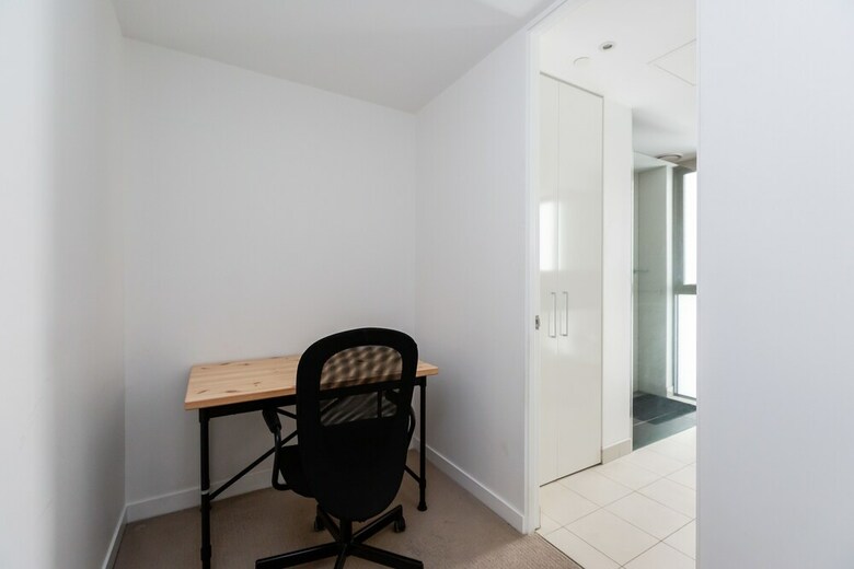 Sky 1 Bdr South Yarra Apartment