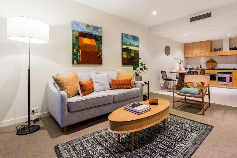 Auguste 2 Bdr Melbourne Apartment