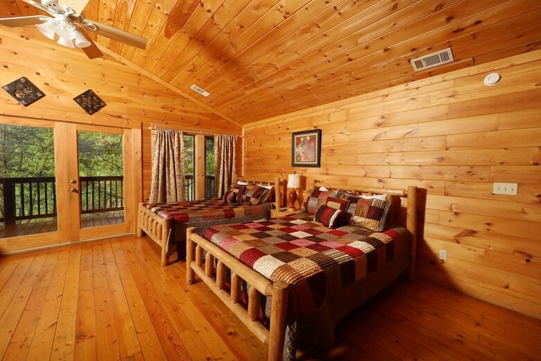 Big Pine Lodge - Six Bedroom Cabin