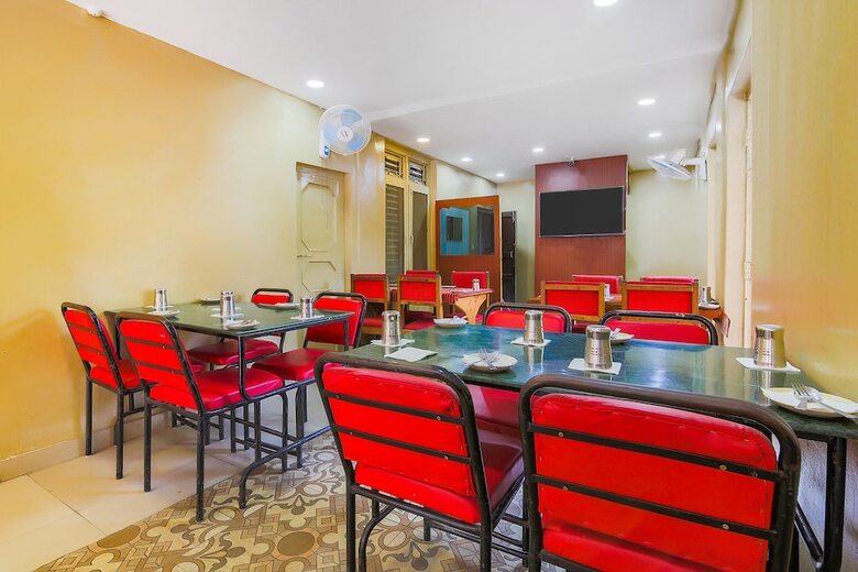 Hotel Oyo 336 Sauraha Durbar