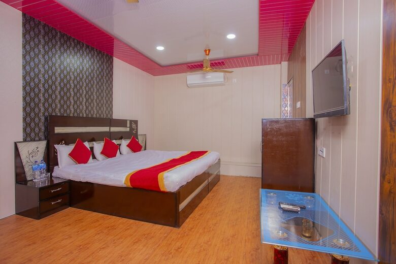 Oyo 354 Sumeru Hotel And Lodge