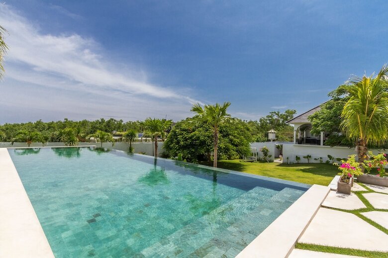 Villa Kusuma