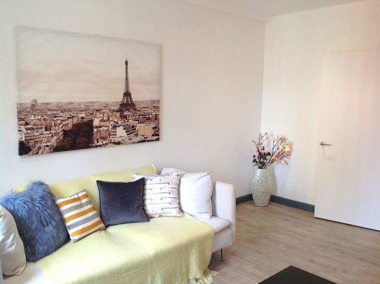 The Chatfield Apartment Bs1 1rt