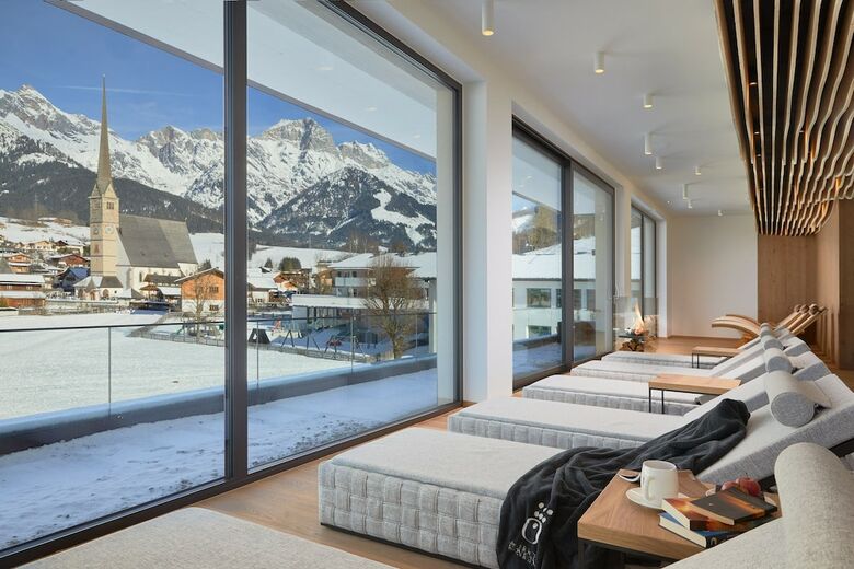 Hotel Die Hochk�nigin ? Magic Mountain Resort