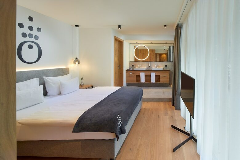 Hotel Die Hochk�nigin ? Magic Mountain Resort