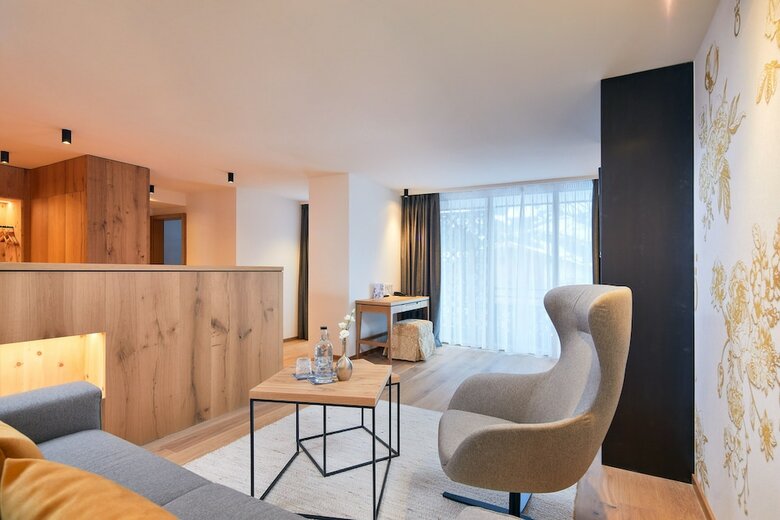Hotel Die Hochk�nigin ? Magic Mountain Resort