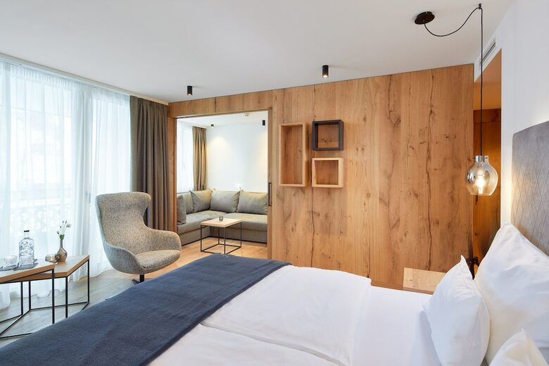 Hotel Die Hochk�nigin ? Magic Mountain Resort