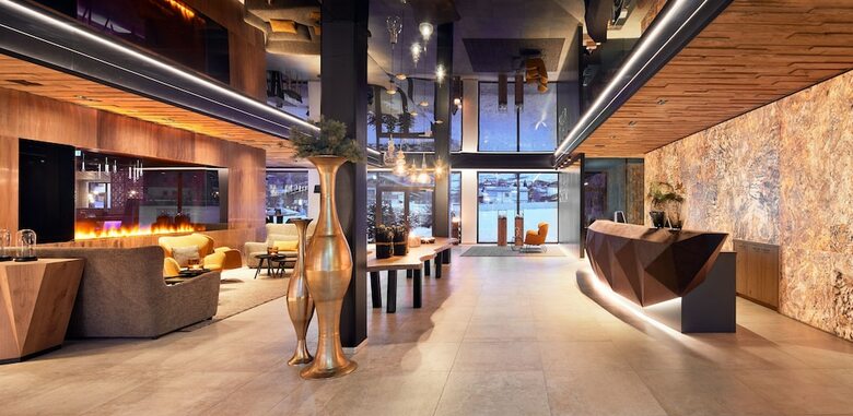 Hotel Die Hochk�nigin ? Magic Mountain Resort