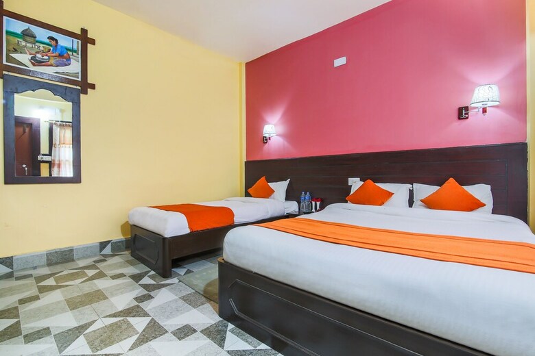 Hotel Oyo 379 Holiday Resort