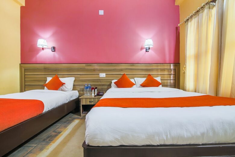 Hotel Oyo 379 Holiday Resort