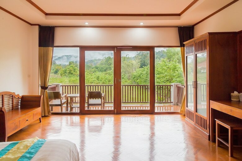 Hotel Bamboo Grove Chiang Mai