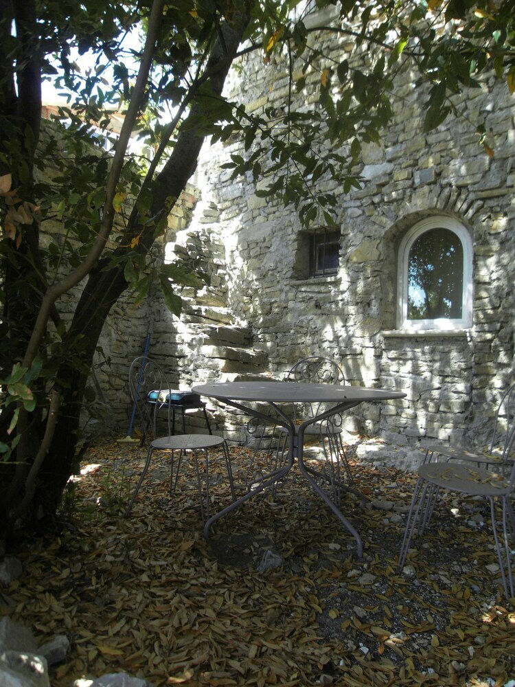 Eco-domaine Pontet Fronzele Gites