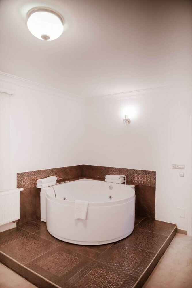 Hotel Heritage