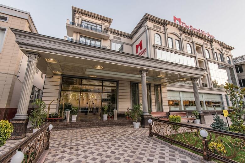 The Royal Mezbon Hotel & Spa