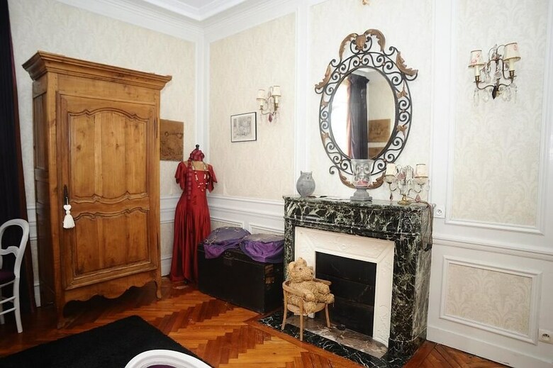 Bed & Breakfast Petit Chateau Normandie