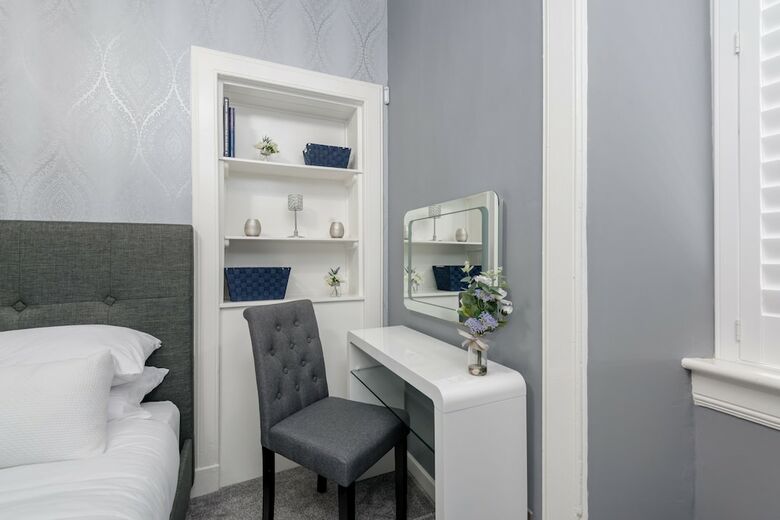 Hotel Dunfermline Central Apartments No. 10