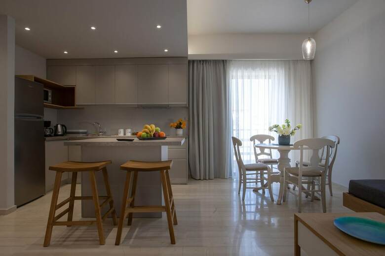 Poli Apartment