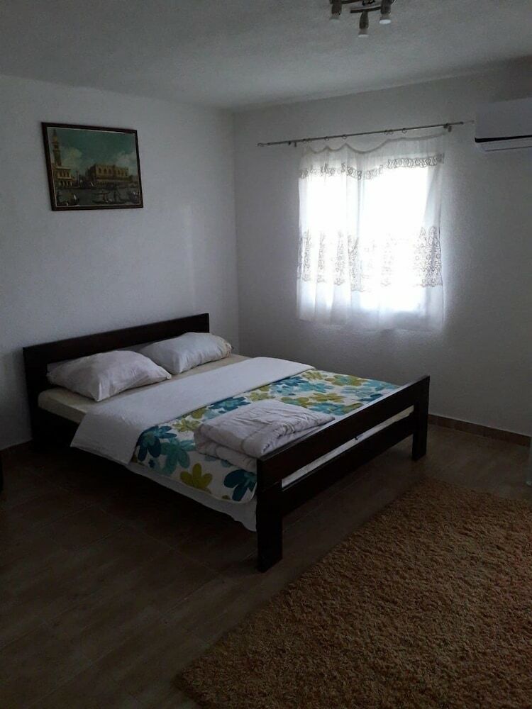 Aparthotel Apartmani ?ofranac