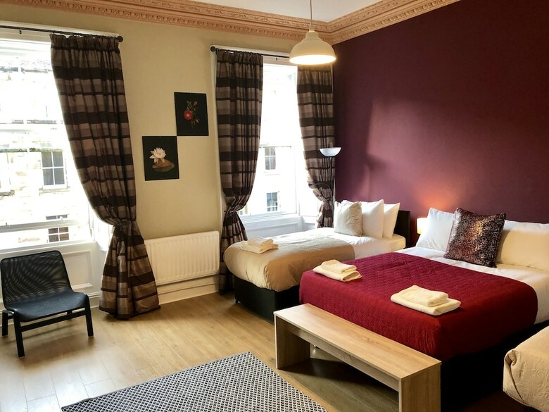 Hotel 4 Bernard Terrace Accommodation