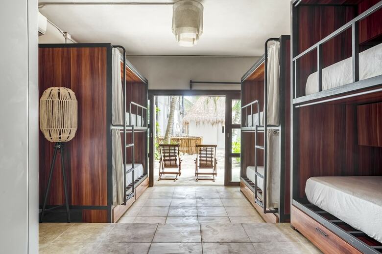 Hostal Selina Los Lirios Tulum