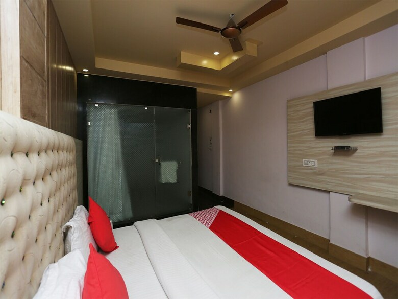 Oyo 35366 Hotel Shiv Murti