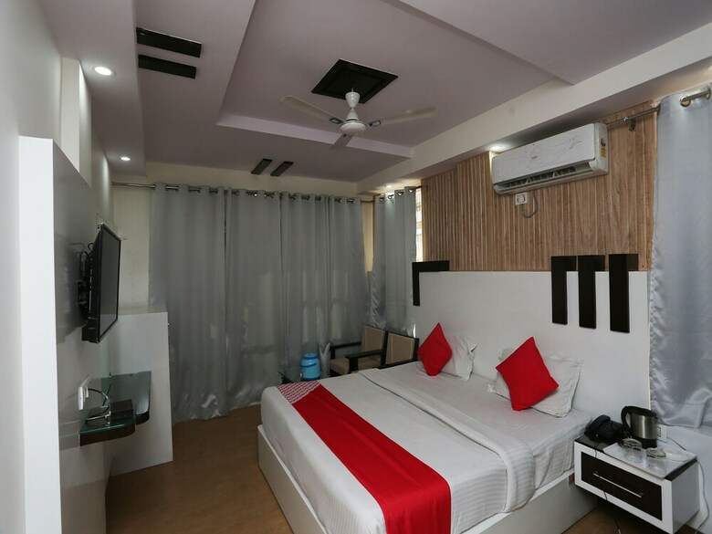 Oyo 35366 Hotel Shiv Murti