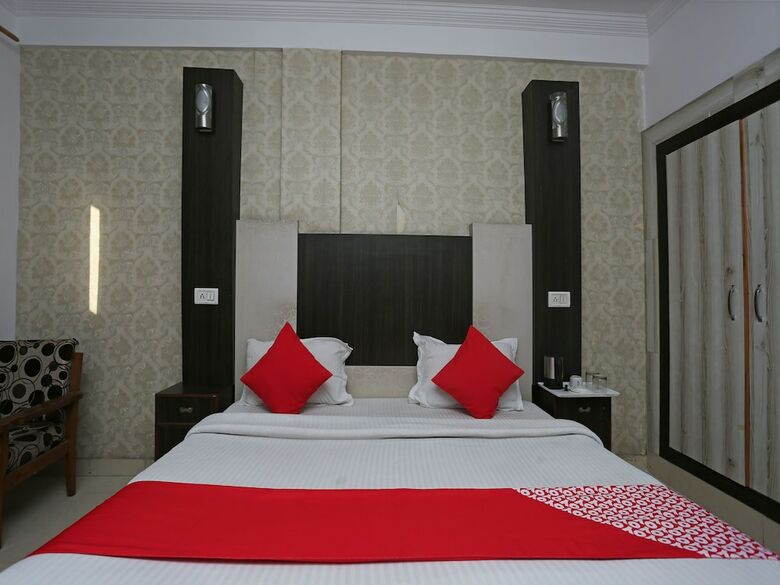 Oyo 35366 Hotel Shiv Murti