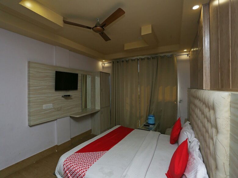 Oyo 35366 Hotel Shiv Murti