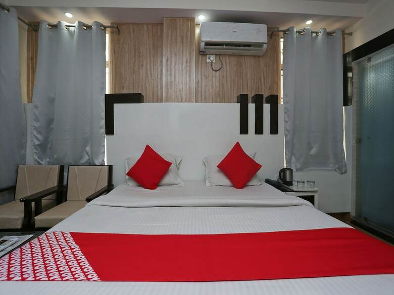 Oyo 35366 Hotel Shiv Murti