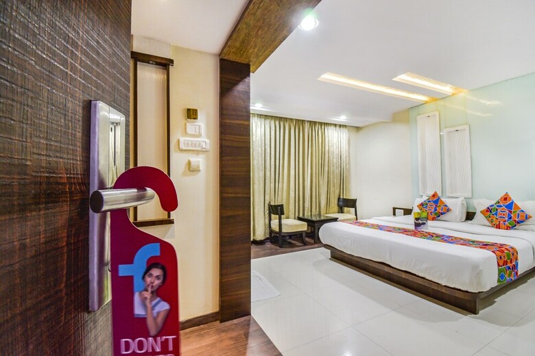 Fabhotel Om Sai International