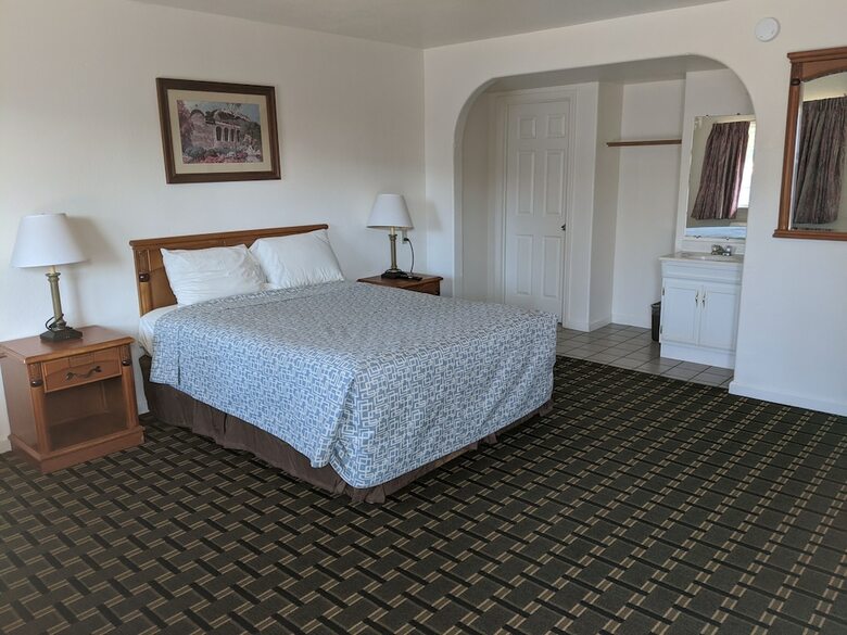 Motel Deluxe Inn