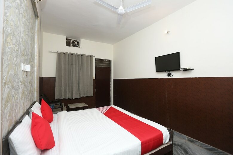 Hotel Oyo 27965 The Heaven