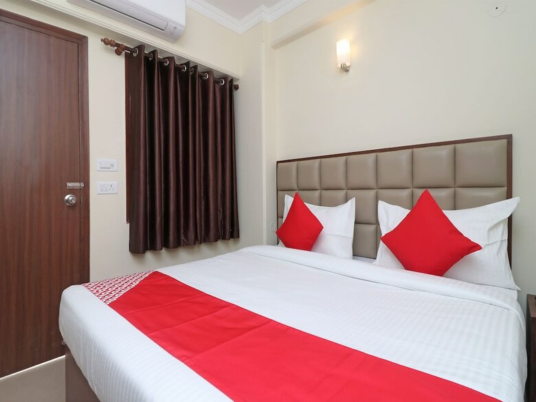 Hotel Oyo Flagship 24249 Central Plaza