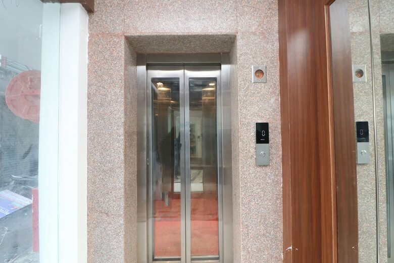 Hotel Oyo Flagship 24249 Central Plaza