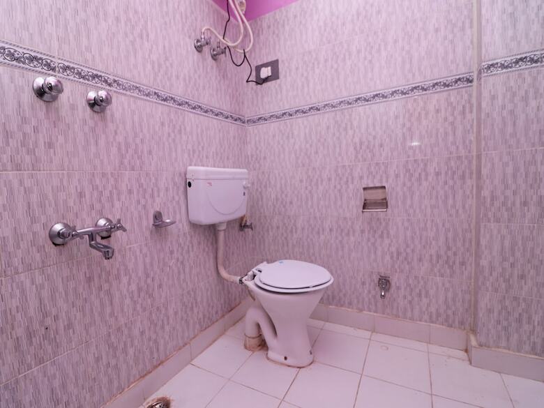 Hotel Oyo 30229 Blue Diamond