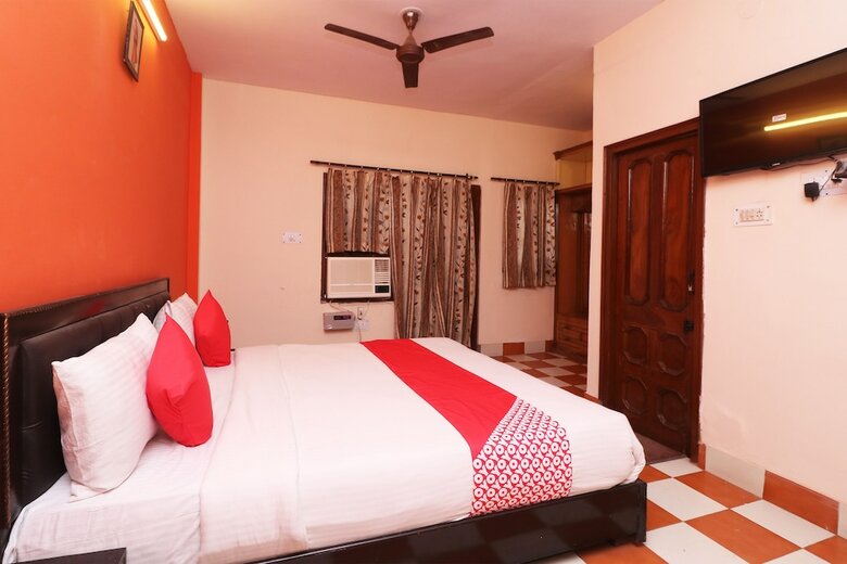 Hotel Oyo 24020 Megha Yatri Niwas