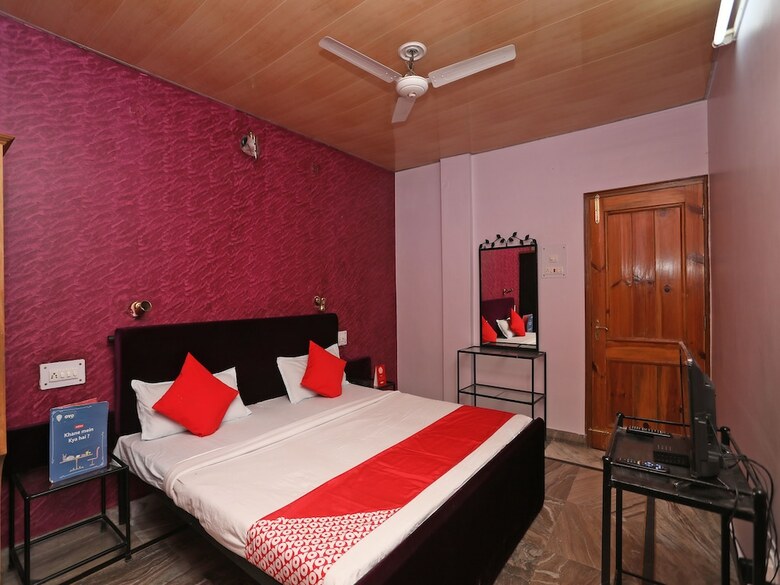 Oyo 37264 Hotel Chiranjeev