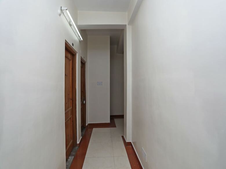 Oyo 37264 Hotel Chiranjeev