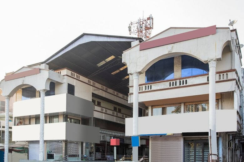 Oyo 24109 Hotel Santushti