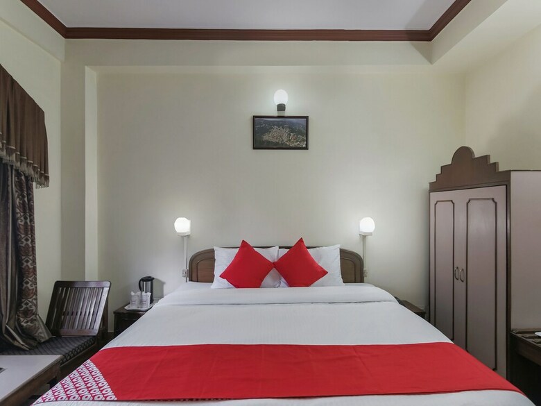 Oyo 22958 Hotel Ambusha Resort
