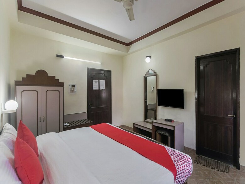 Oyo 22958 Hotel Ambusha Resort