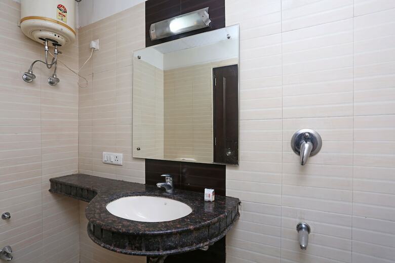 Oyo 19309 Hotel Rajshree